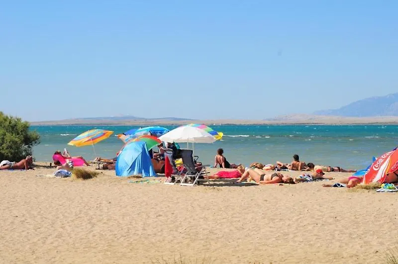 Apartment In Nin With Sea View, Terrace, Air Conditioning, Wi-Fi